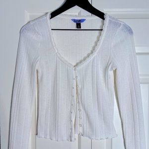 Cute cropped cardigan